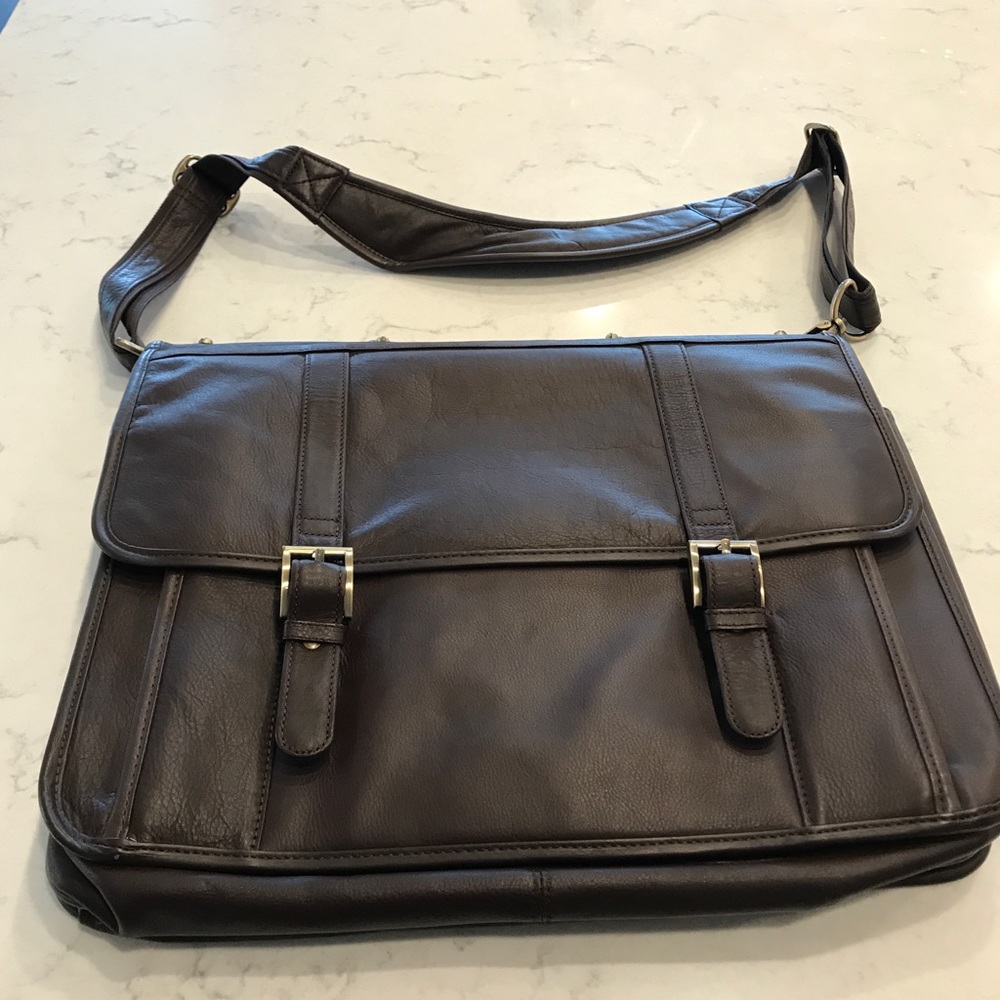Foray Briefcase/Laptop Bag